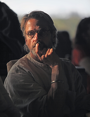 Jeremy Irons before an afternoon symposium at the Singita Sabi Sand Game Reserve during the 2009 International Achievement Summit.