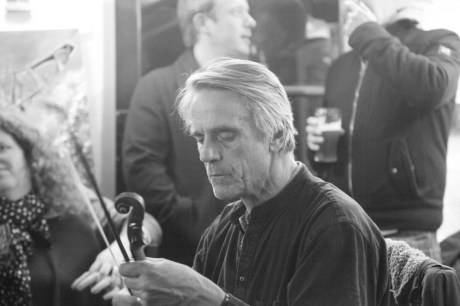 Photo by Bob Singer https://singersongblog.wordpress.com/2015/05/13/baltimore-fiddle-fair/